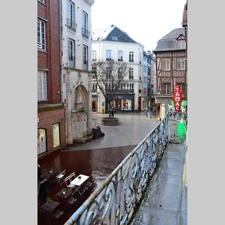 Refait A Neuf Dans Centre Historique & Rue Pietonne * Rouen